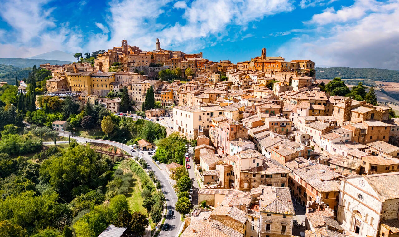 Private transfer stop Montepulciano Tuscany
